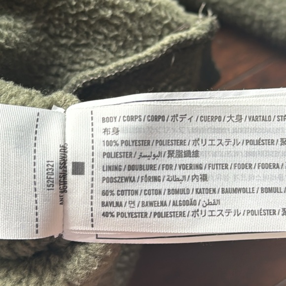 Abercrombie & Fitch Sweater - Picture 6 of 7